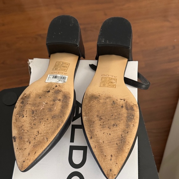 ALDO Black Pointed Toe Heels - Picture 3 of 4